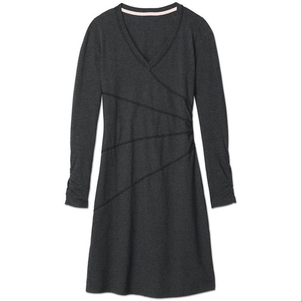 Athleta Sunburst Longsleeve Vneck Dress (medium)